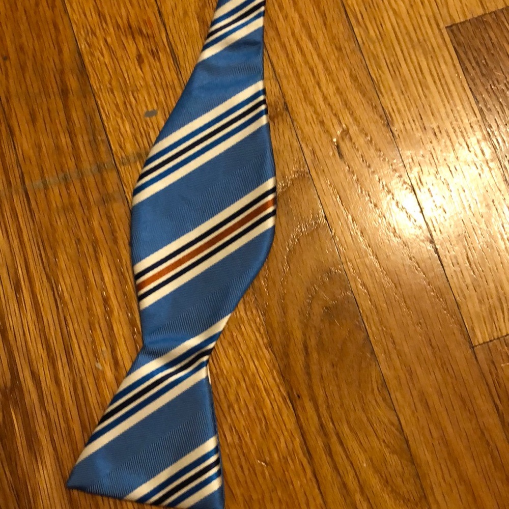 Men’s bow tie - Picture 2 of 2